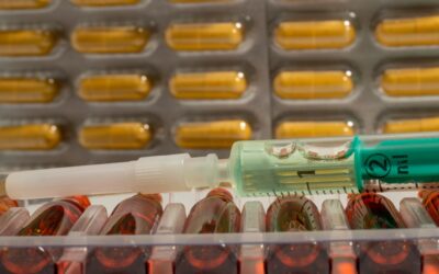 Vitamin B12 Injection: Benefits and Risks