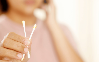 Microsuction vs Syringing: What’s the Best Way to Remove Earwax Safely?